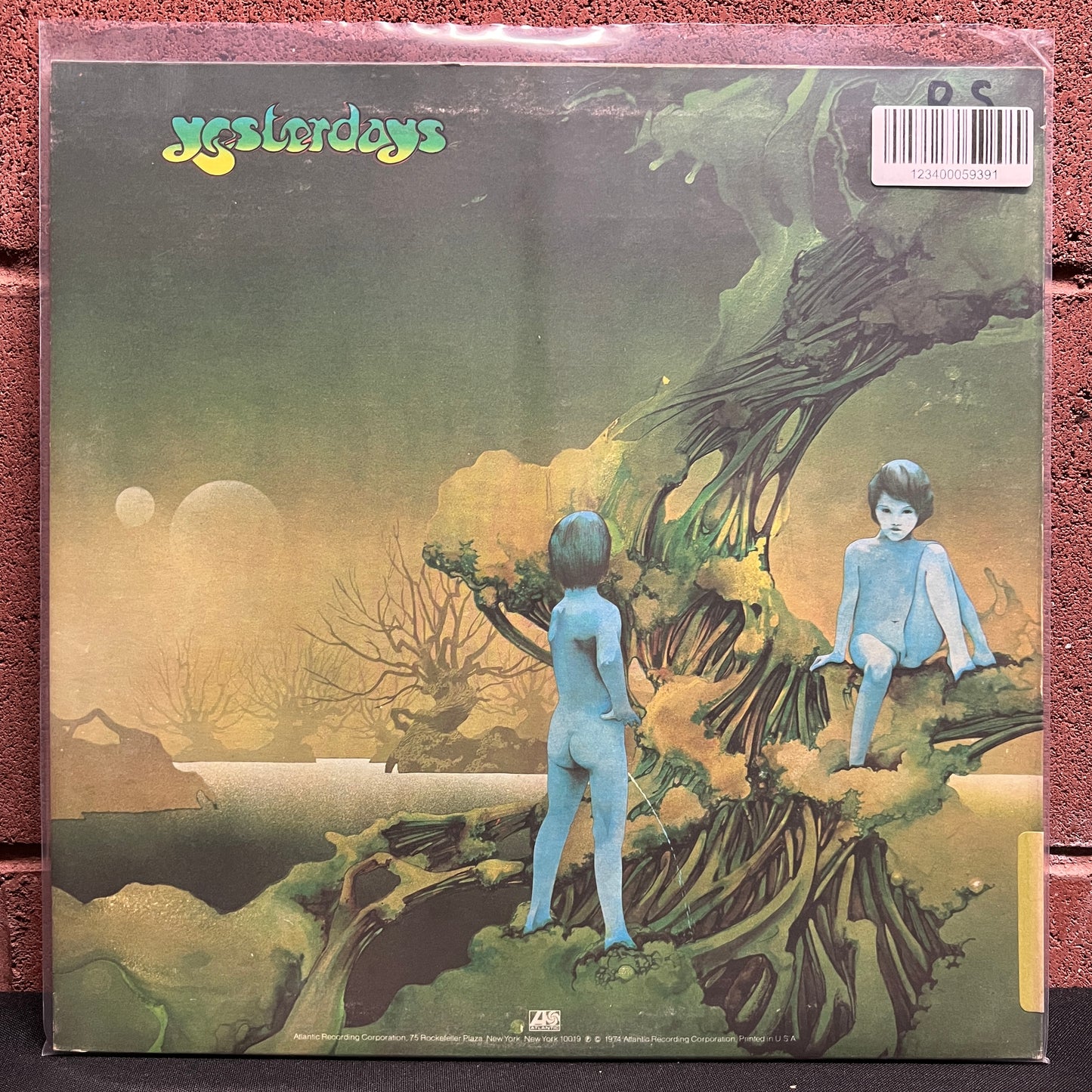 Used Vinyl: Yes "Yesterdays" LP (1975 Press)