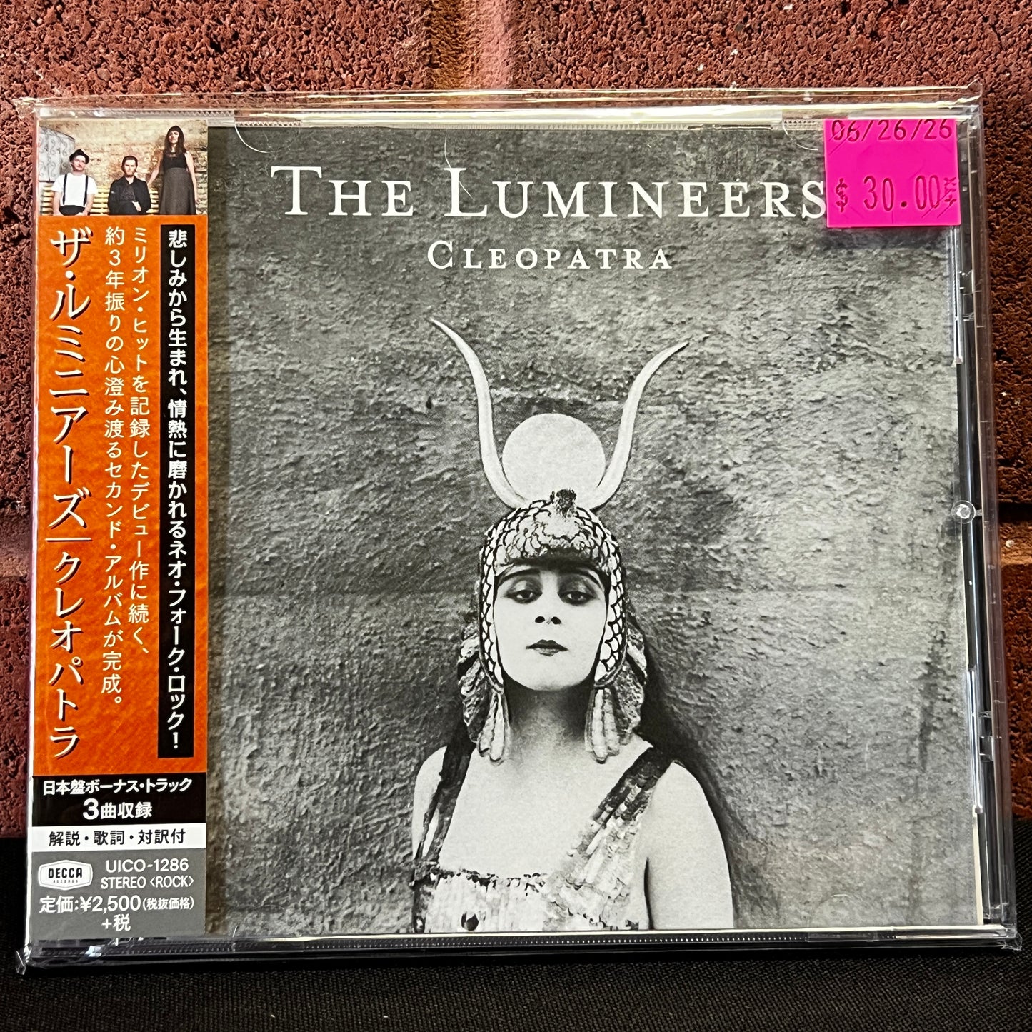 Used CD: The Lumineers "Cleopatra" CD (2016 Japanese Press w/ Bonus Tracks)