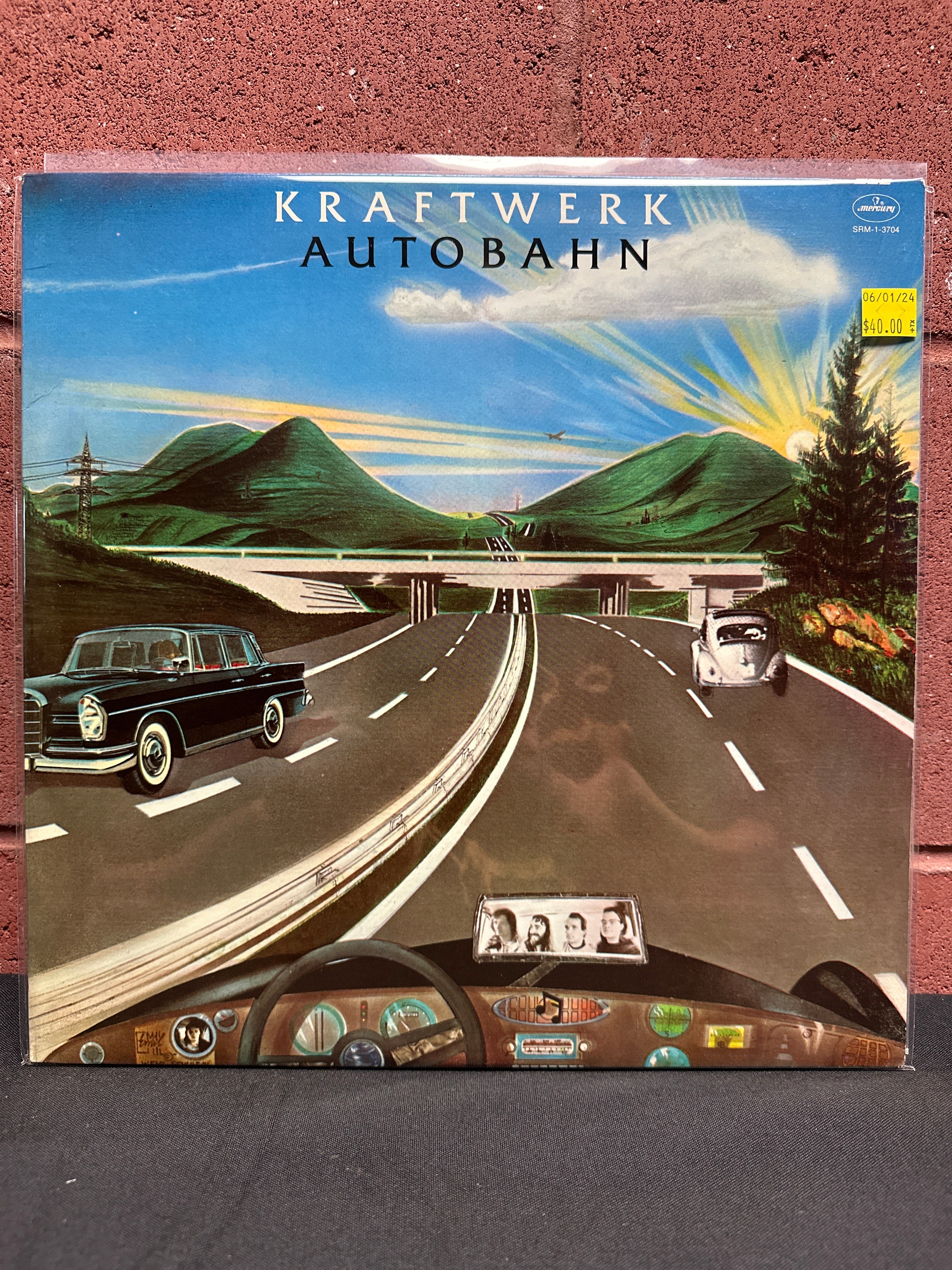 Used Vinyl: Kraftwerk ”Autobahn” LP – 1-2-3-4 Go! Records