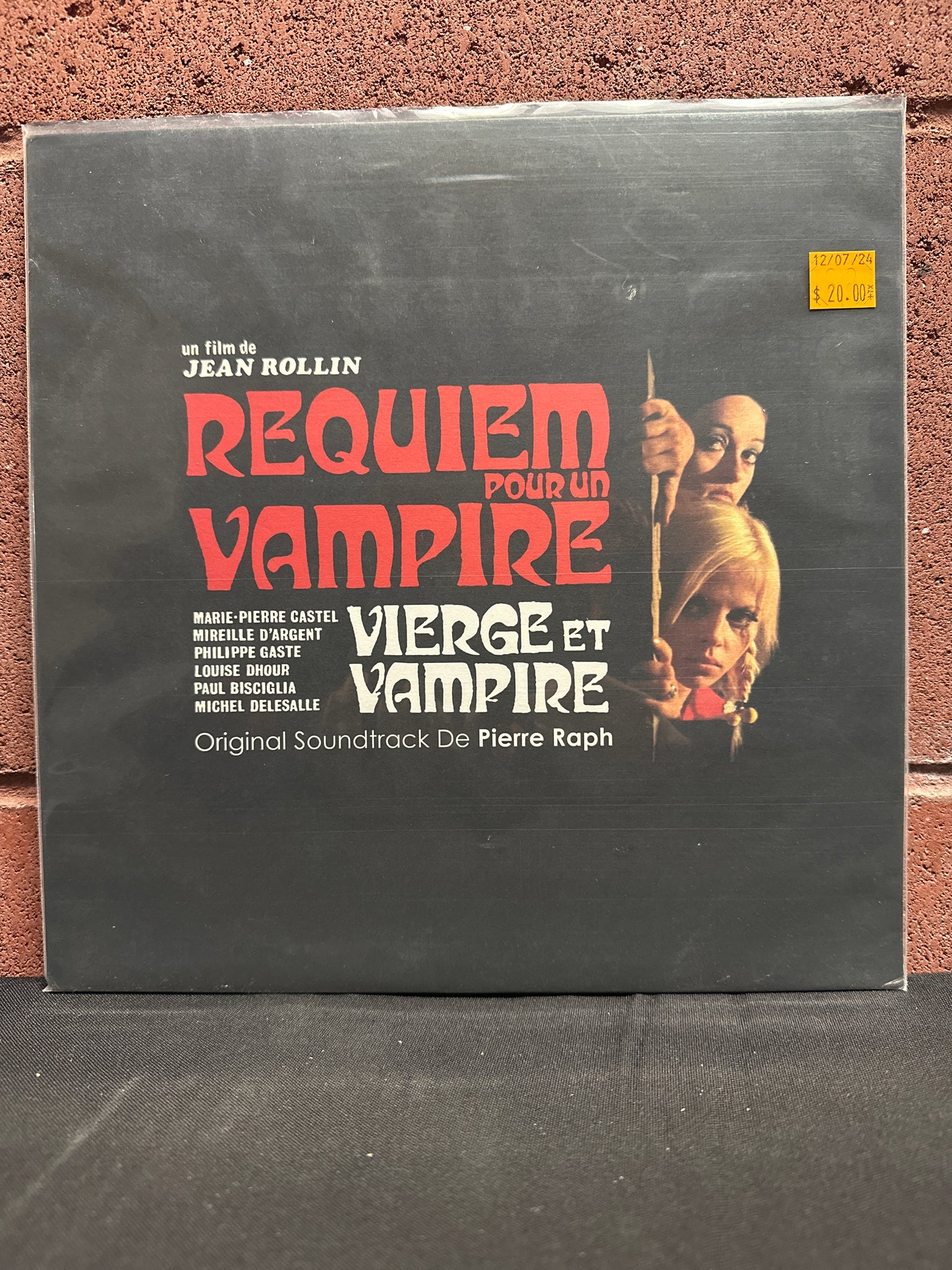 Used Vinyl:  Pierre Raph ”Requiem Pour Un Vampire” 10"