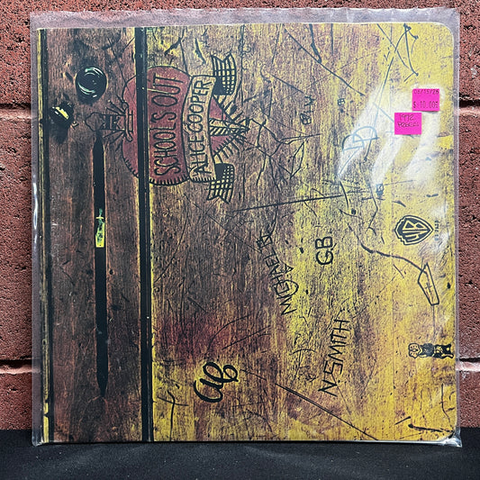 Used Vinyl: Alice Cooper "School's Out" LP (1972 Press)