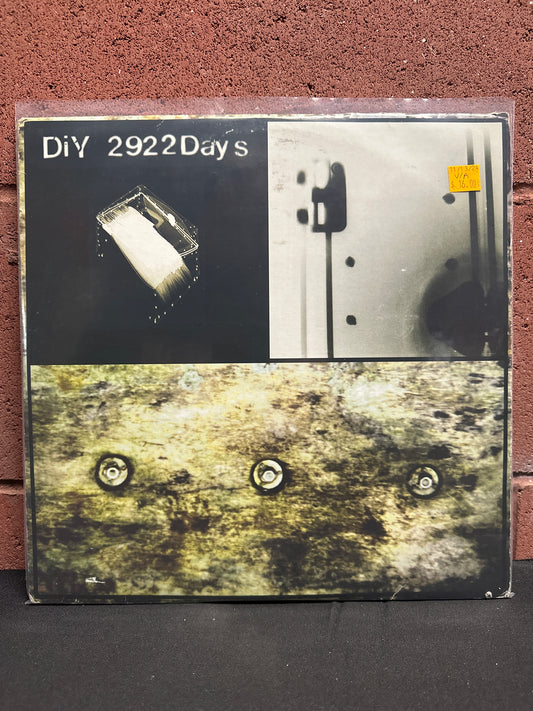 Used Vinyl:  Various ”DiY 2922 Days” 3xLP