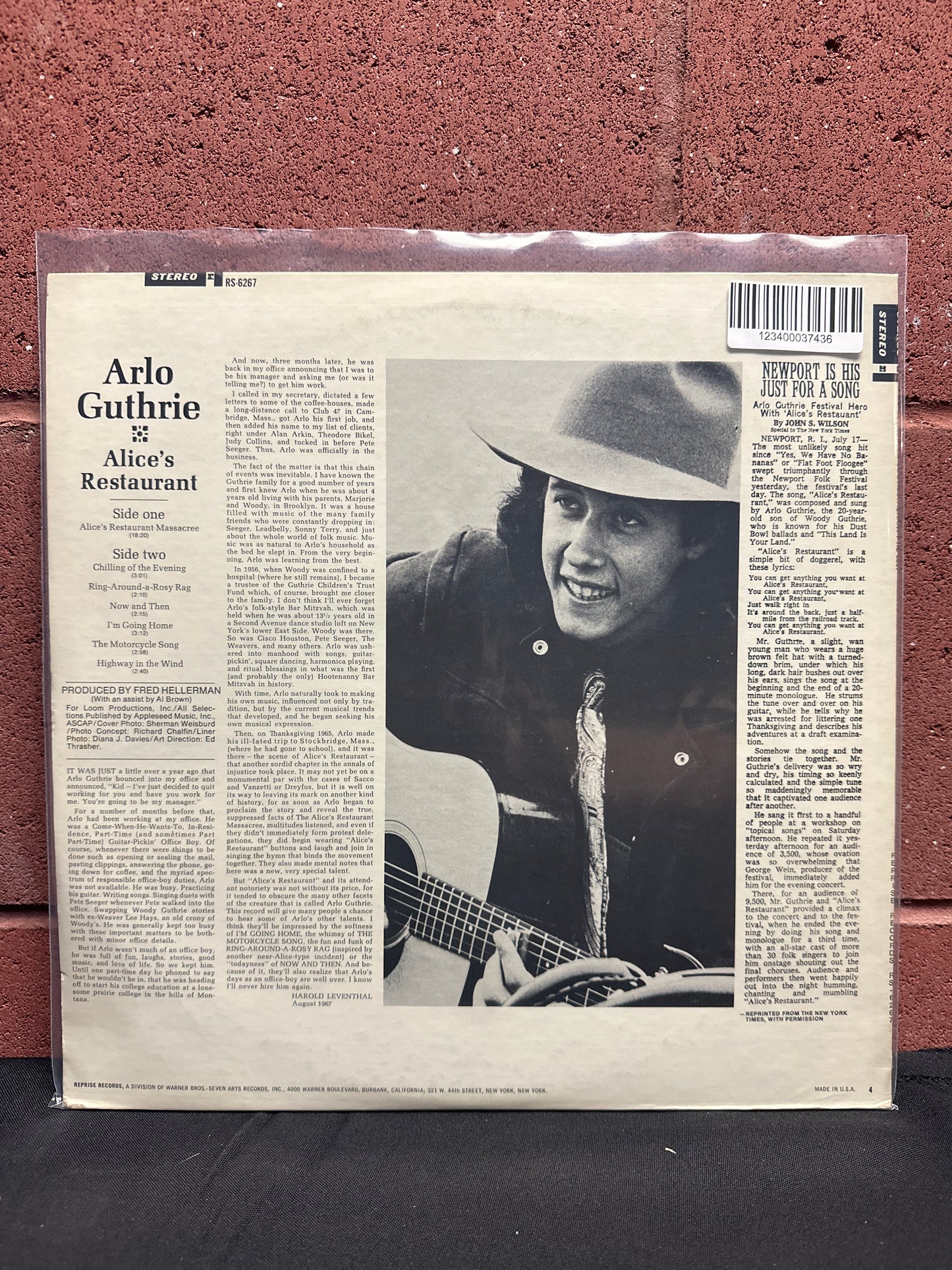 Used Vinyl:  Arlo Guthrie ”Alice's Restaurant” LP