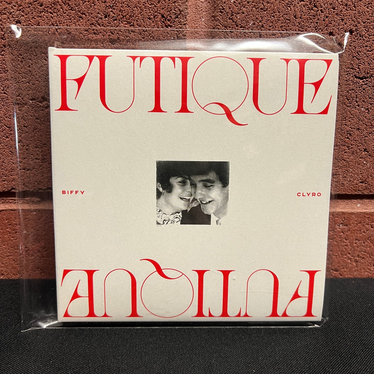 Used CD: Biffy Clyro "Futique" CD