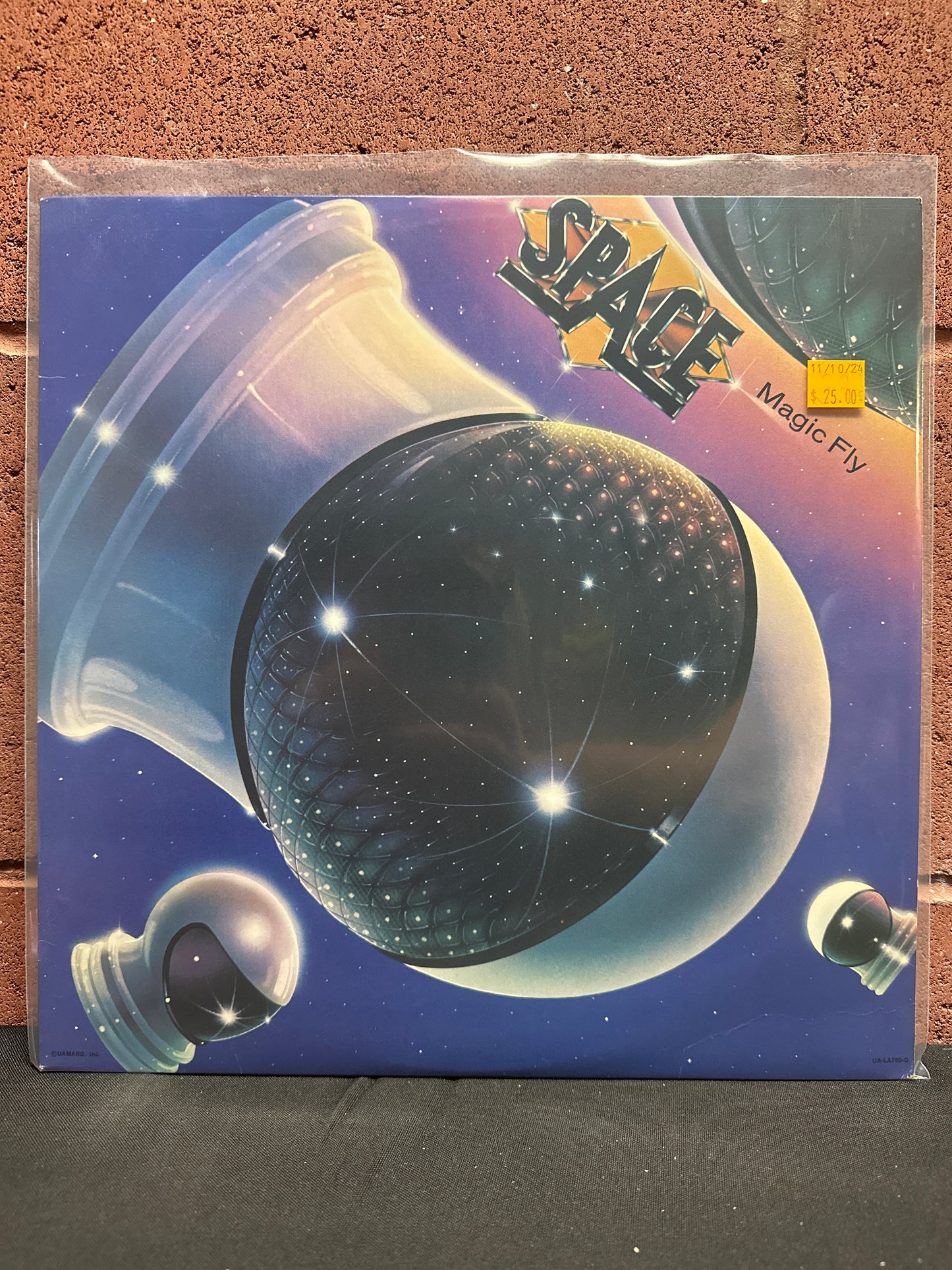 Used Vinyl:  Space ”Magic Fly” LP