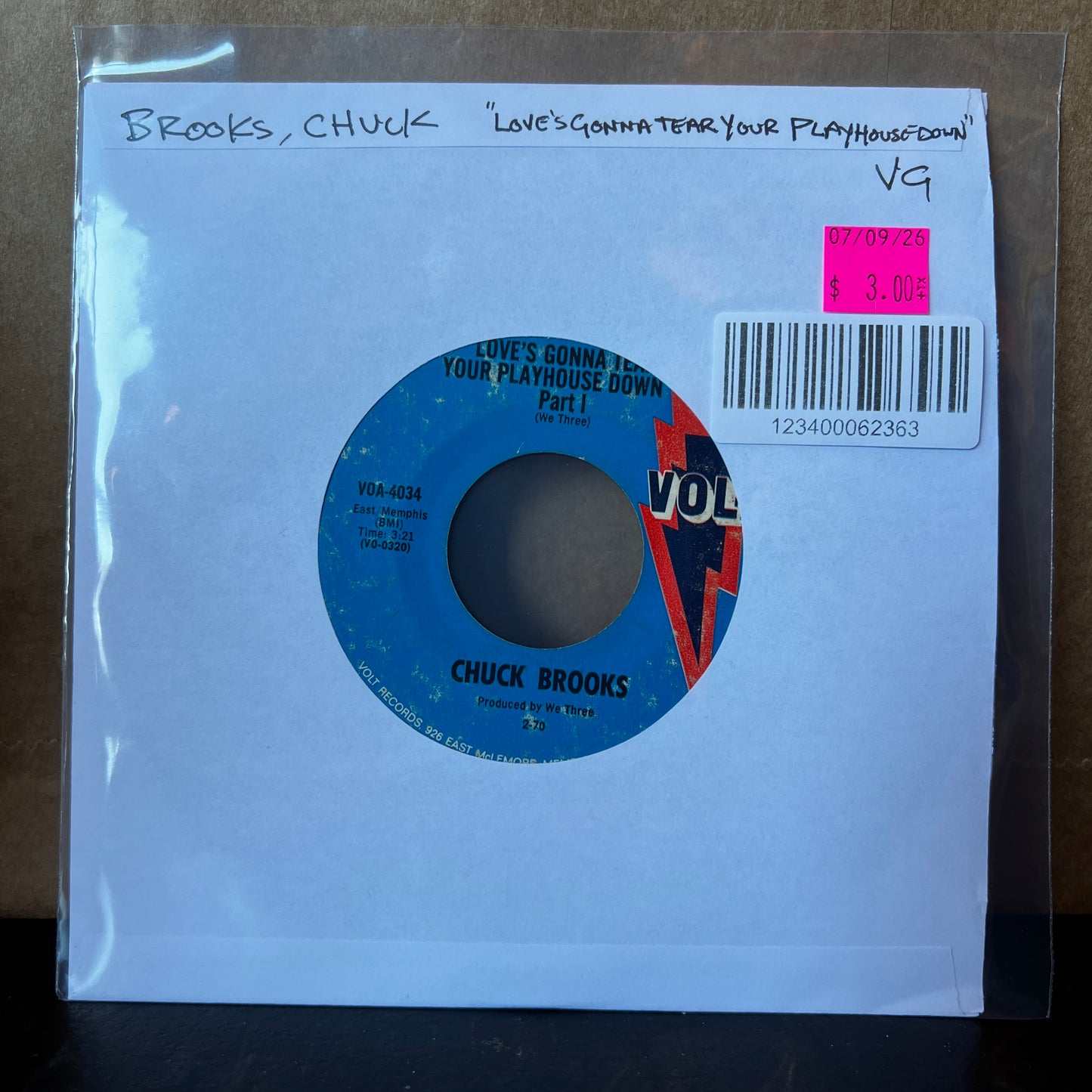 Used Vinyl: Chuck Brooks "Love's Gonna Tear Your Playhouse Down" 7"