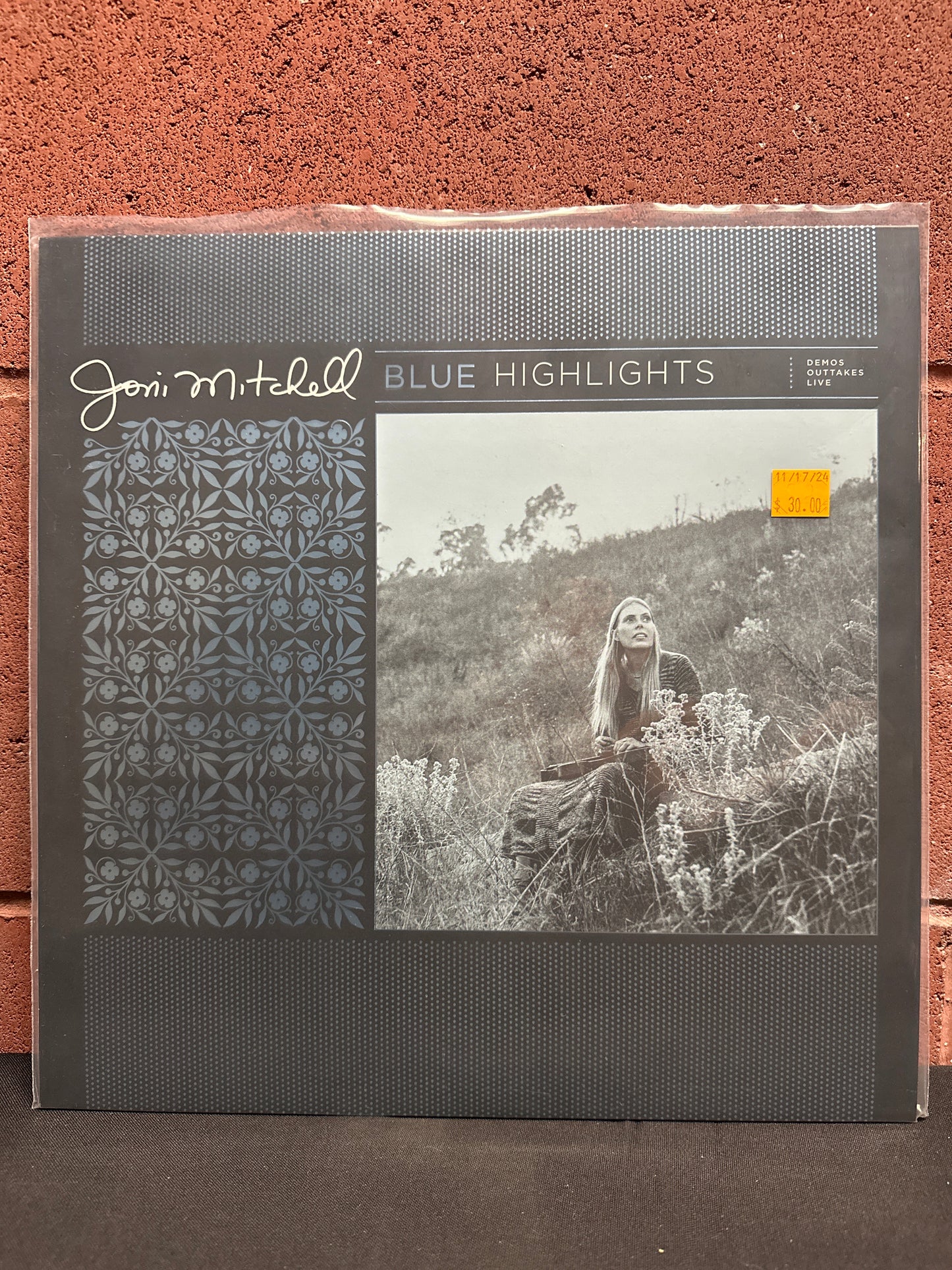 Used Vinyl:  Joni Mitchell ”Blue Highlights  ” LP (180 Gram)