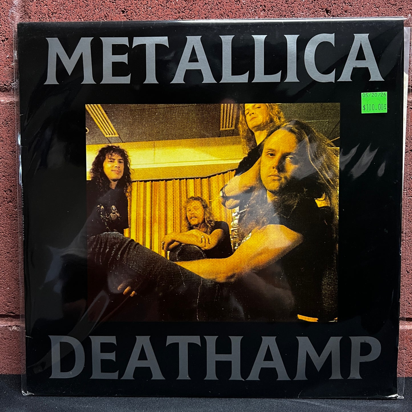 Used Vinyl: Metallica "Deathamp (Donnington 1991)" 2xLP (1991 UK Press)