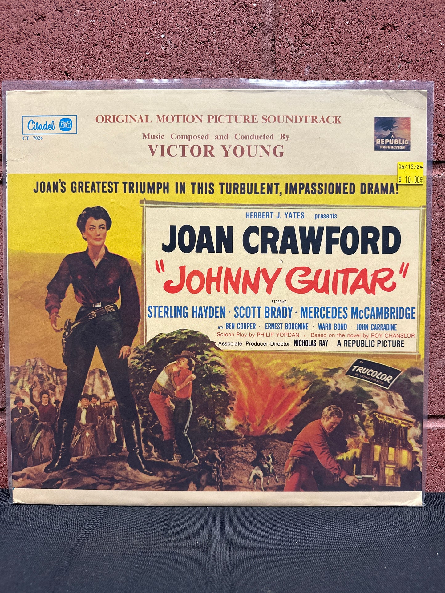 Used Vinyl:  Victor Young ”Johnny Guitar (Original Motion Picture Soundtrack)” LP