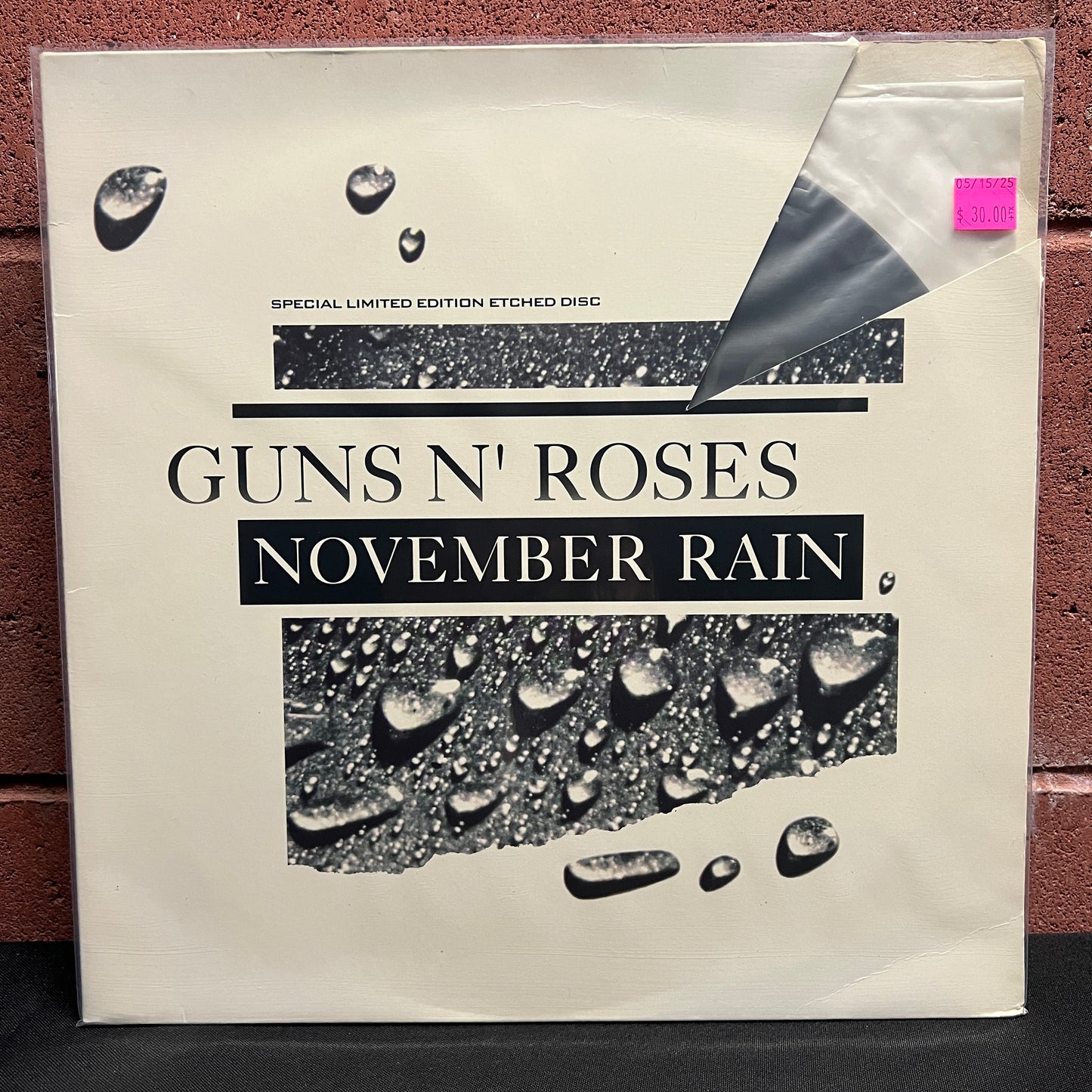 Used Vinyl: Guns N' Roses "November Rain" 12" (Etched Disc)