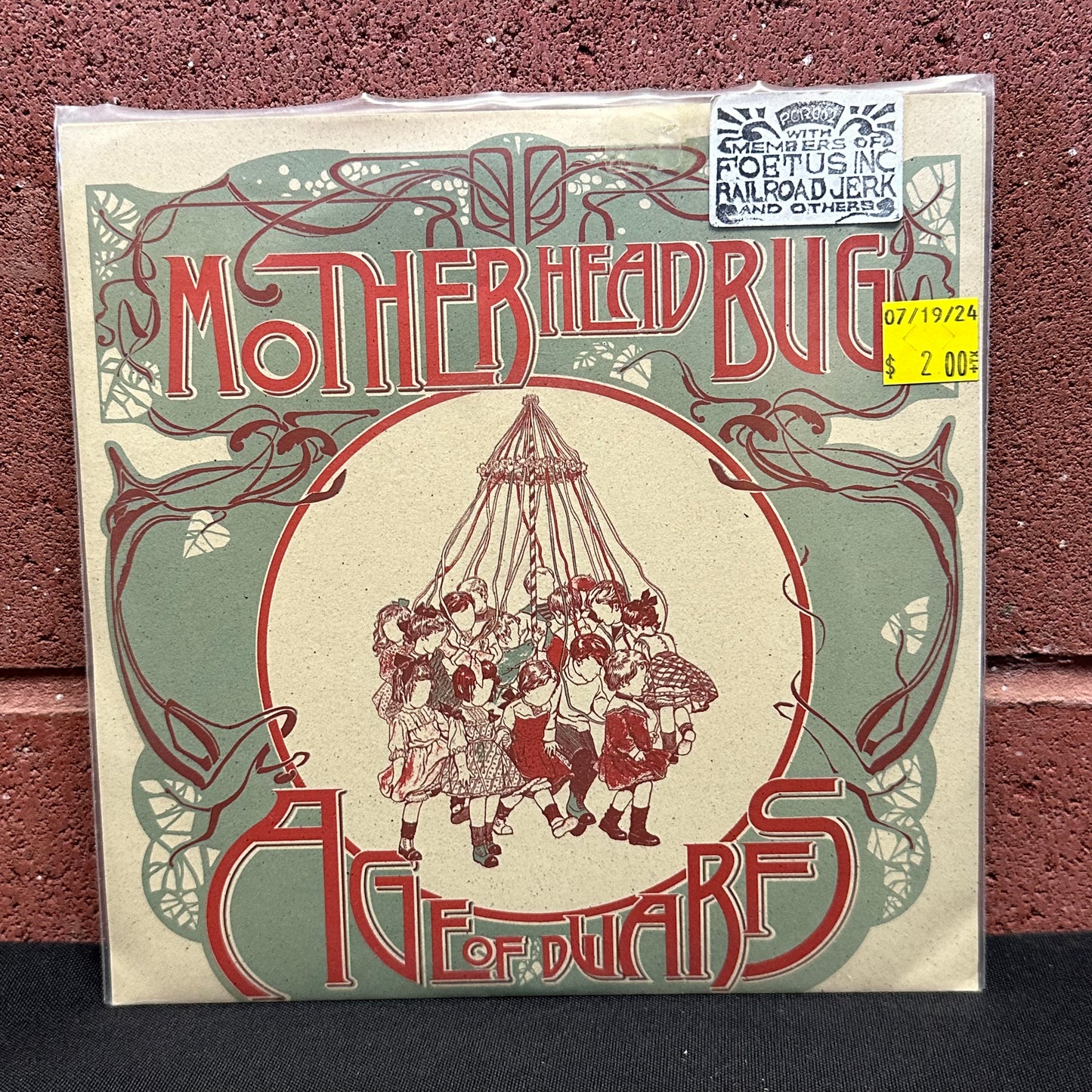 Used Vinyl:  Motherhead Bug ”Age Of Dwarfs” 7"