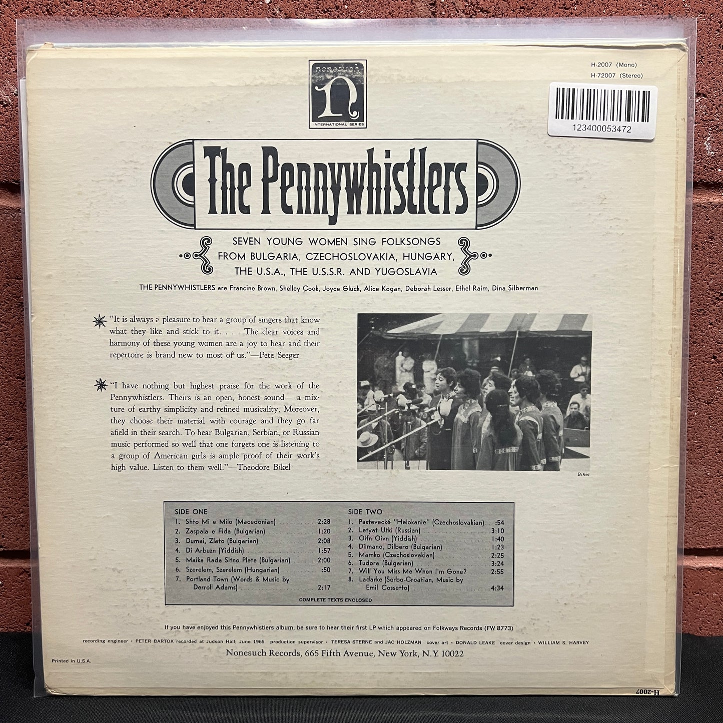 Used Vinyl: Pennywhistlers "Folksongs of Eastern Europe" LP