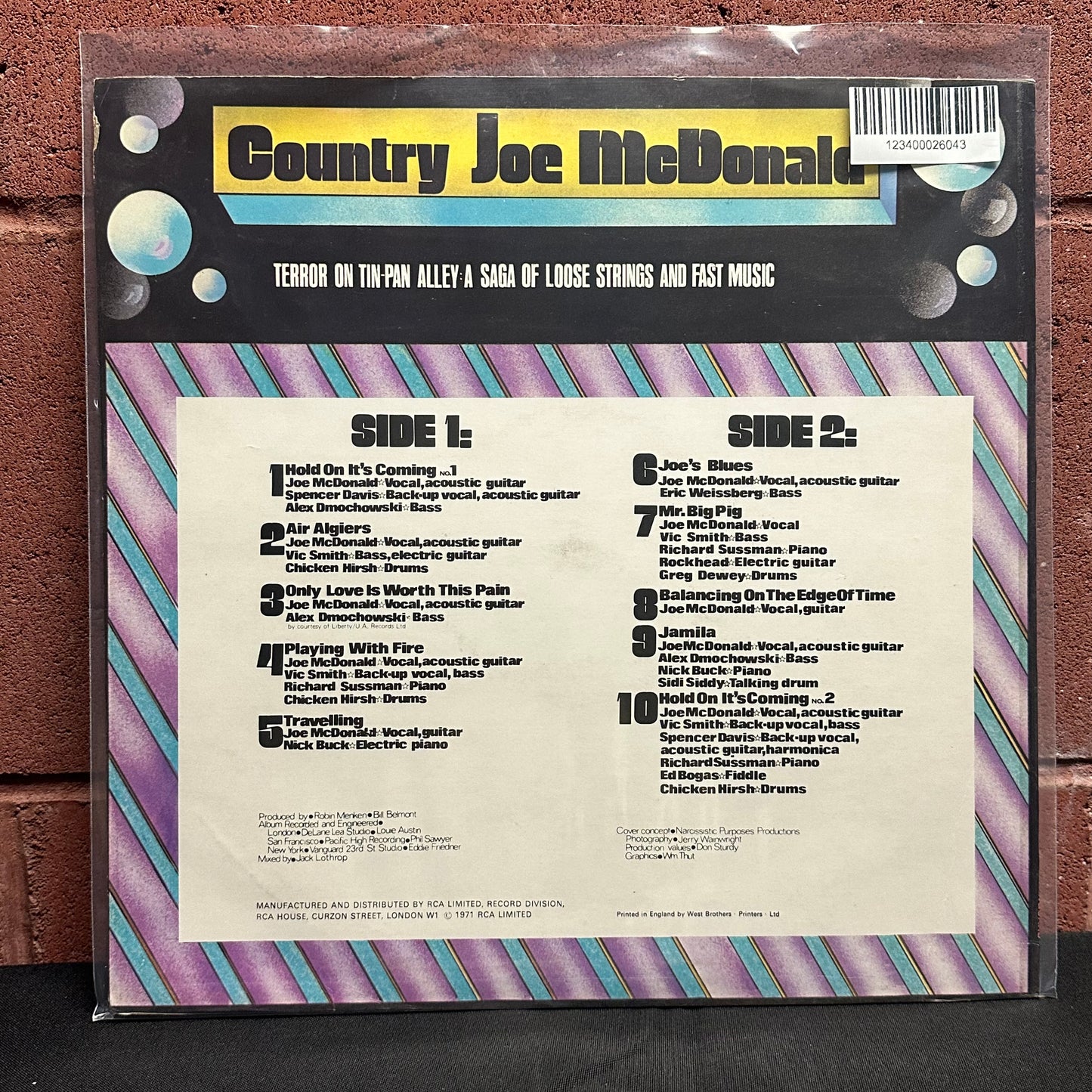 Used Vinyl: Country Joe McDonald ”Hold On It's Coming” LP