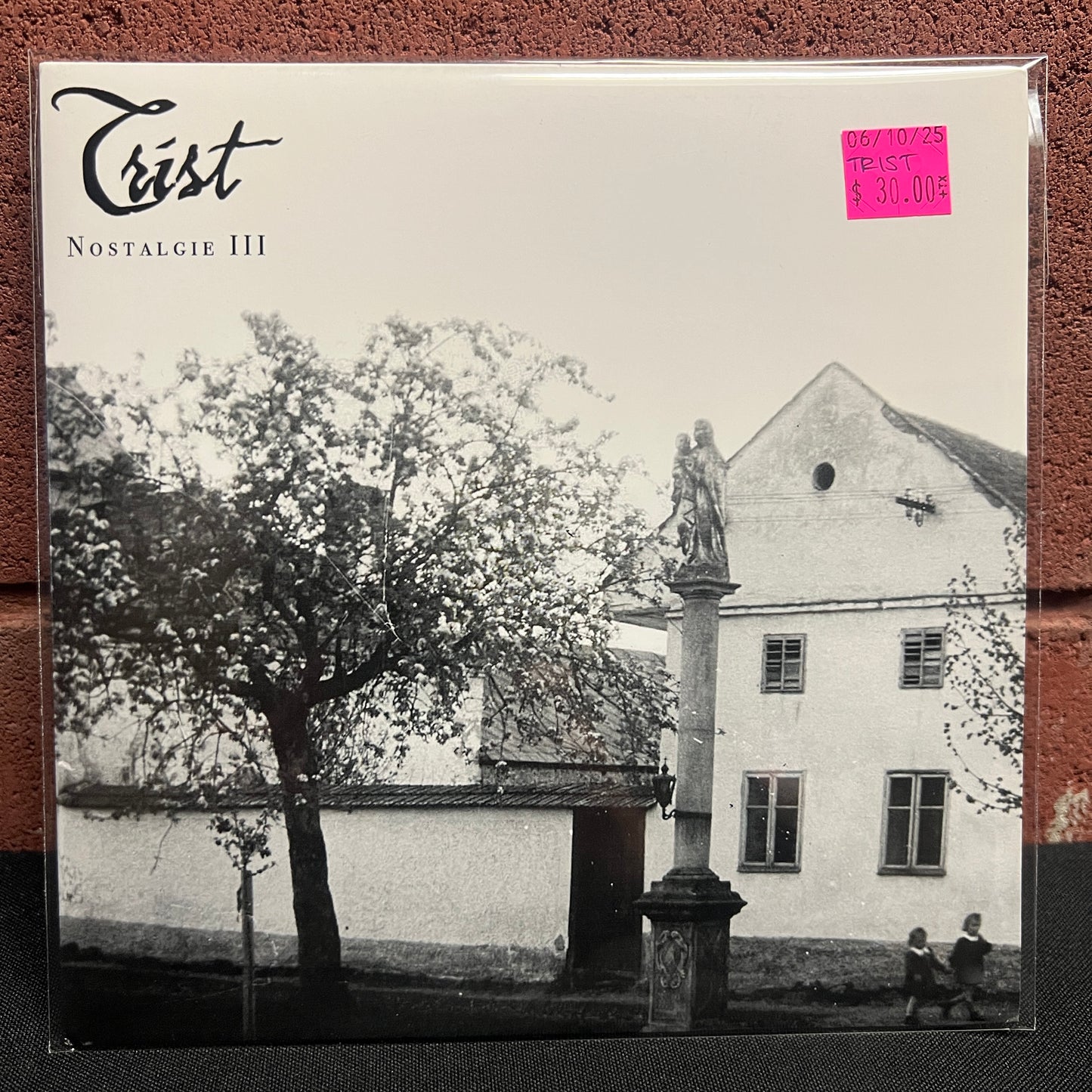 Used Vinyl: Trist / Nuit Noire "Nostalgie III / Fäerie Was Already There" 7"