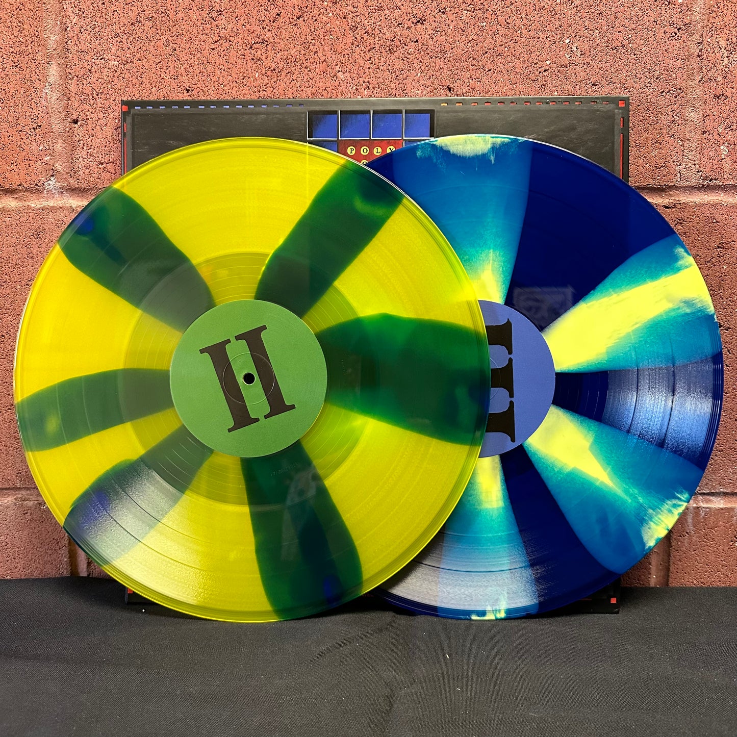 Used Vinyl:  King Gizzard And The Lizard Wizard ”Polygondwanaland” 2xLP (Pinwheel vinyl)