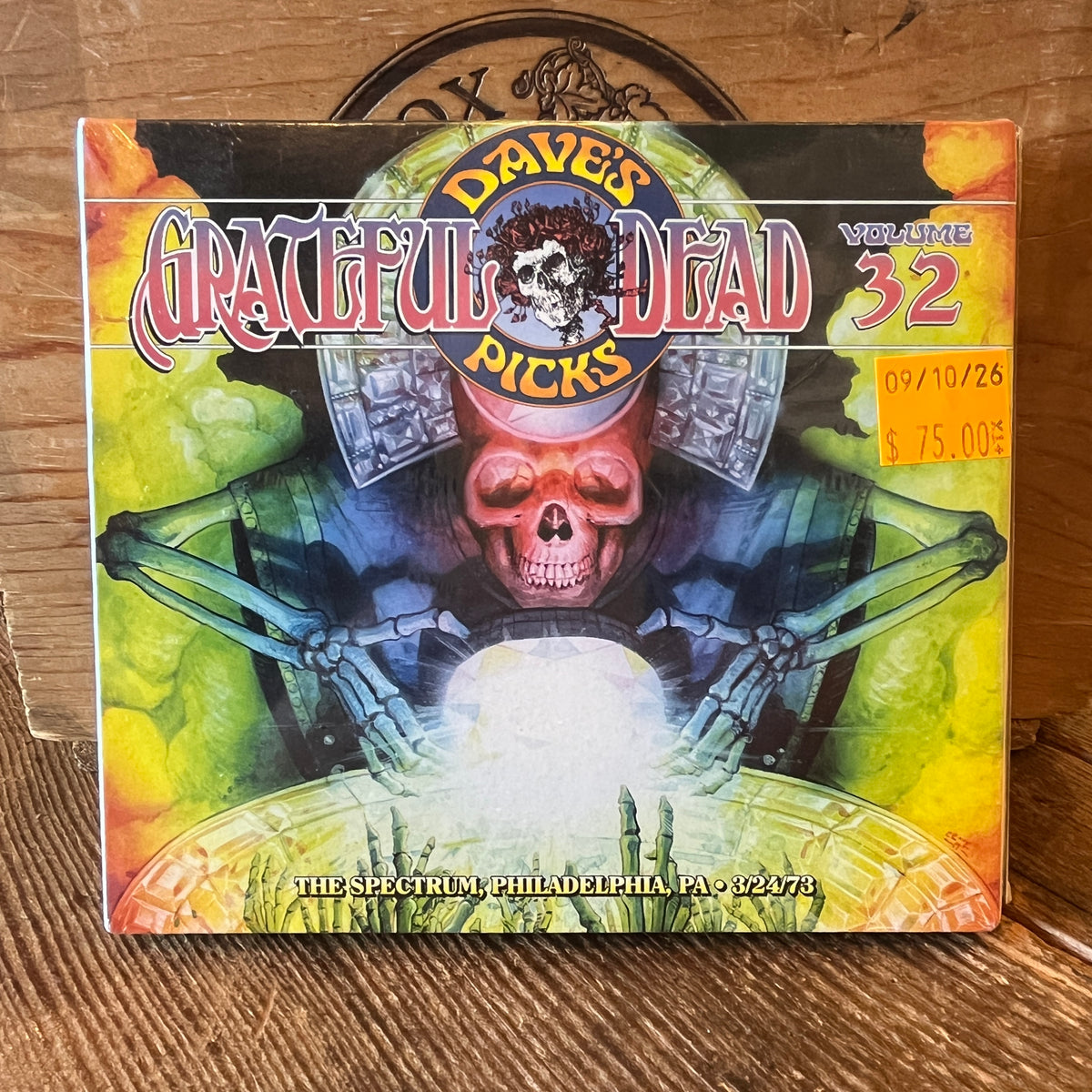 Used CD: Grateful Dead "Dave's Picks, Volume 32 (The Spectrum, Philadelphia, PA 3/24/73)" 3xCD Set (2019 Press - Sealed)