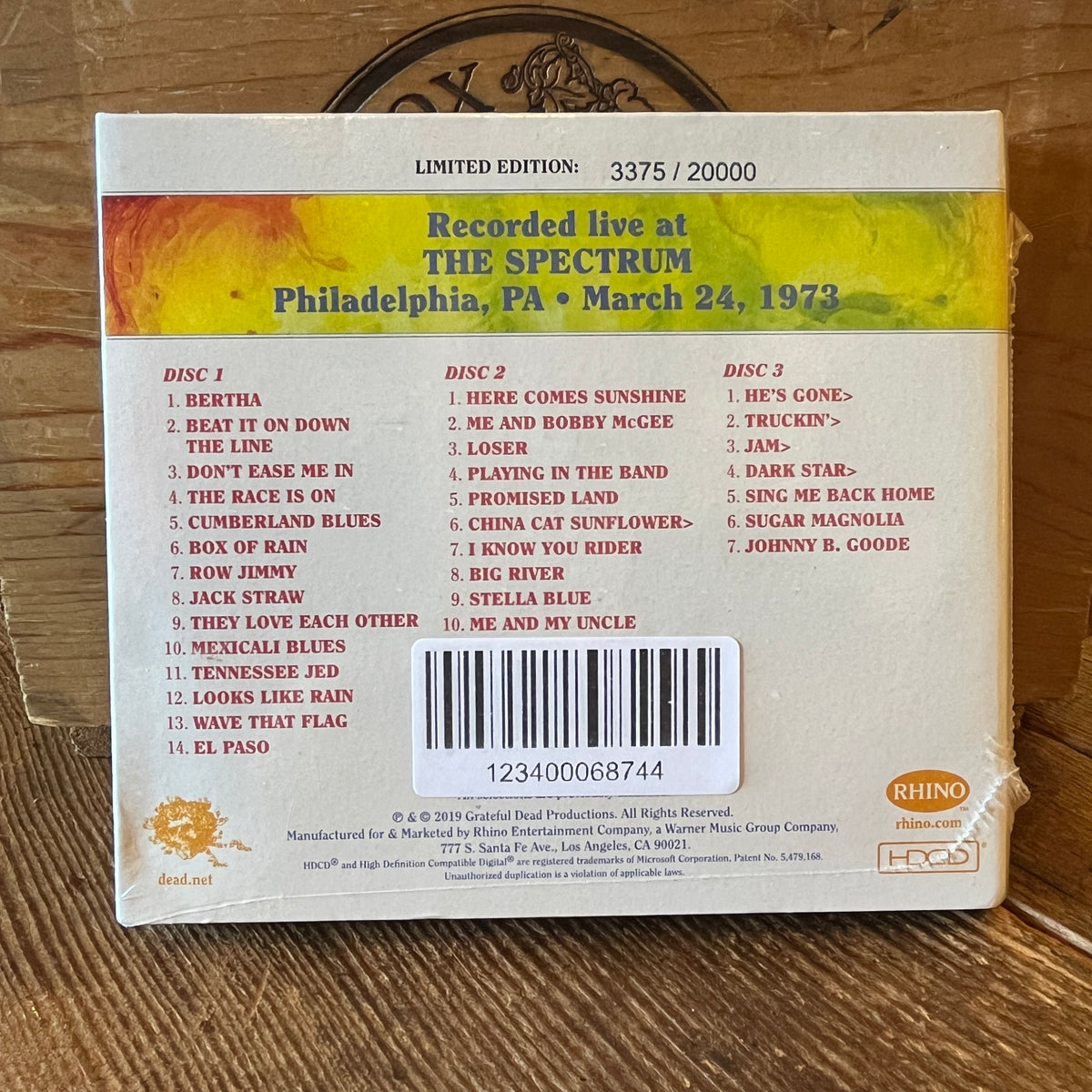 Used CD: Grateful Dead "Dave's Picks, Volume 32 (The Spectrum, Philadelphia, PA 3/24/73)" 3xCD Set (2019 Press - Sealed)