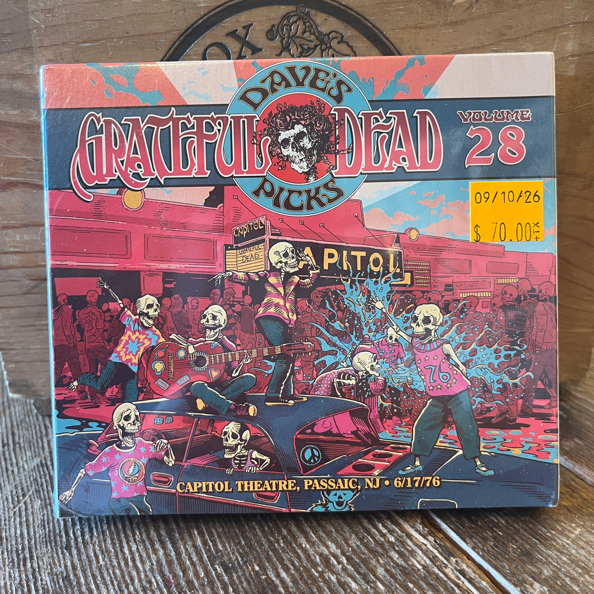 Used CD: Grateful Dead "Dave's Picks, Volume 28 (Capitol Theatre, Passaic, NJ 6/17/76)" 3xCD Set (2018 Press - Sealed)
