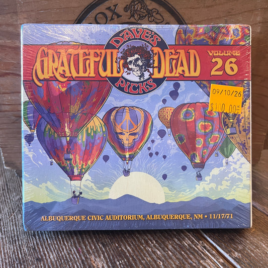Used CD: Grateful Dead "Dave's Picks, Volume 26 (Albuquerque Civic Auditorium, Albuquerque, NM 11/17/71) / Dave's Picks 2018 Bonus Disc" 3xCD Set (2018 Press - Sealed)