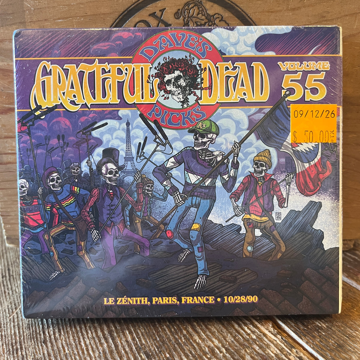 Used CD: Grateful Dead "Dave's Picks, Volume 55 (Le Zénith, Paris, France 10/28/90)" 3xCD Set (2025 Press - Sealed)