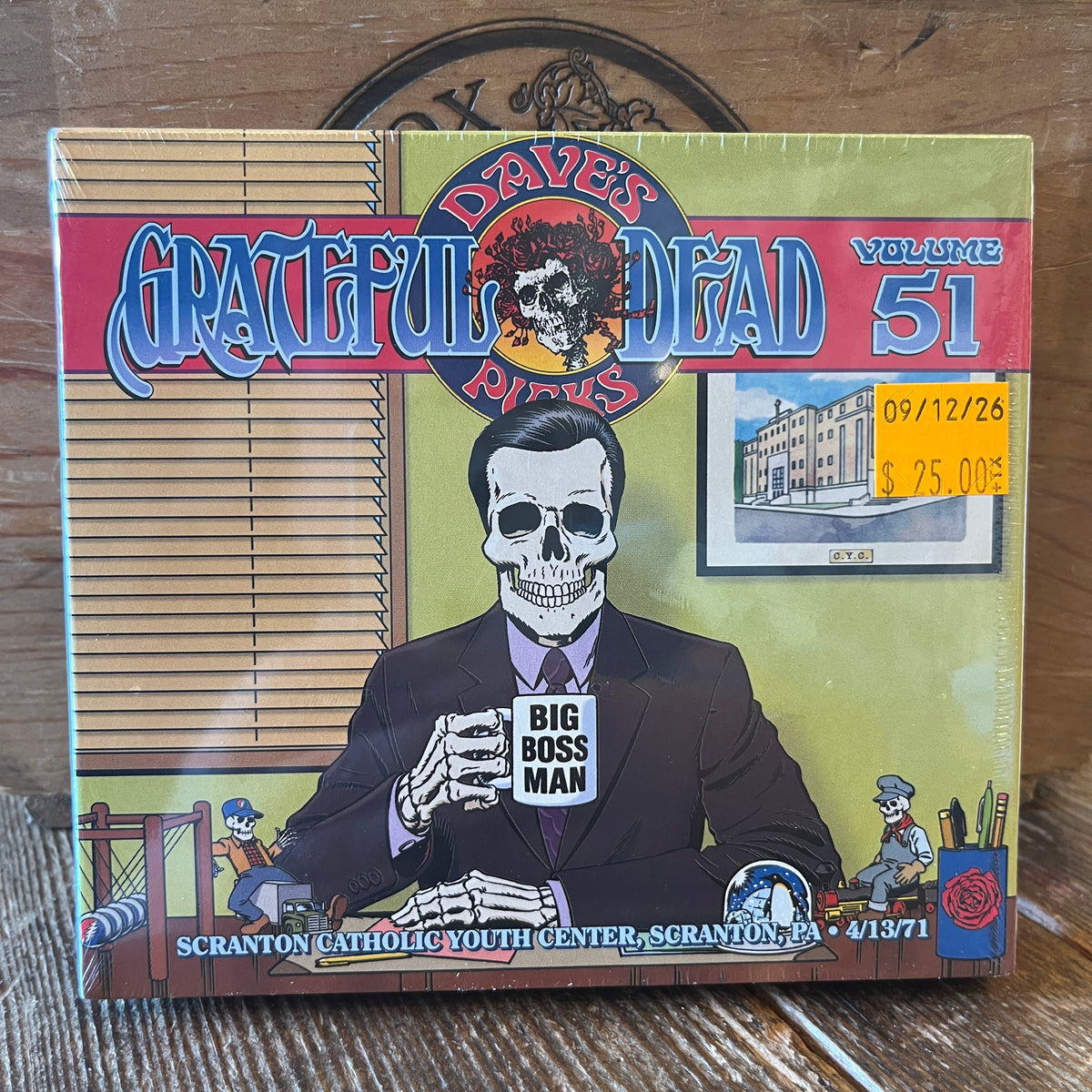 Used CD: Grateful Dead "Dave's Picks, Volume 51 (Scranton Catholic Youth Center, Scranton, PA 4/13/71)" 3xCD Set (2024 Press - Sealed)