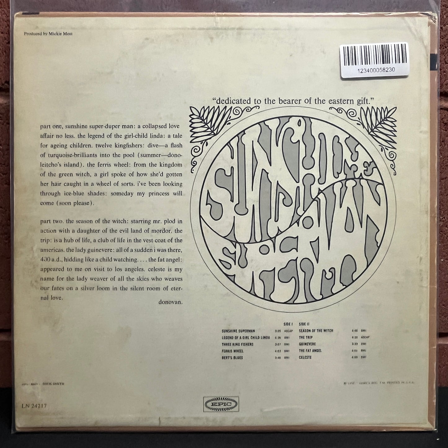 Used Vinyl: Donovan "Sunshine Superman" LP (1966 mono pressing)