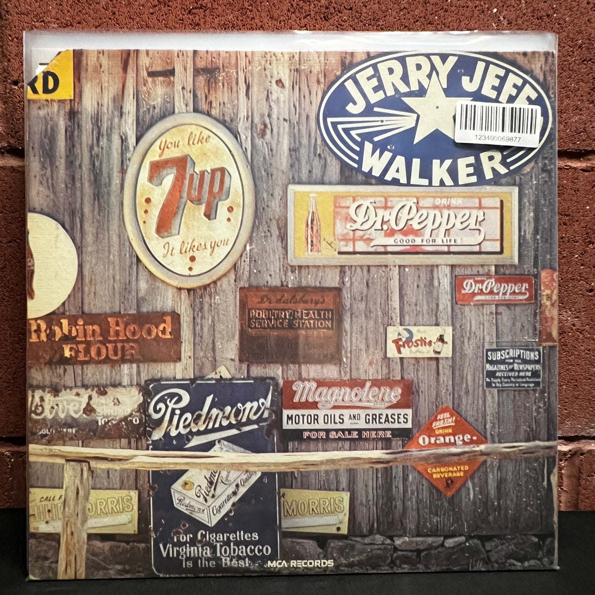 Used Vinyl: Jerry Jeff Walker "Viva Terlingua" LP (1973 pressing)