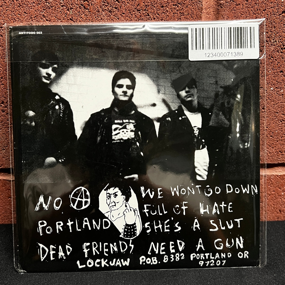 Used Vinyl: Lockjaw "Dead Friends" 7" (Grey Vinyl)