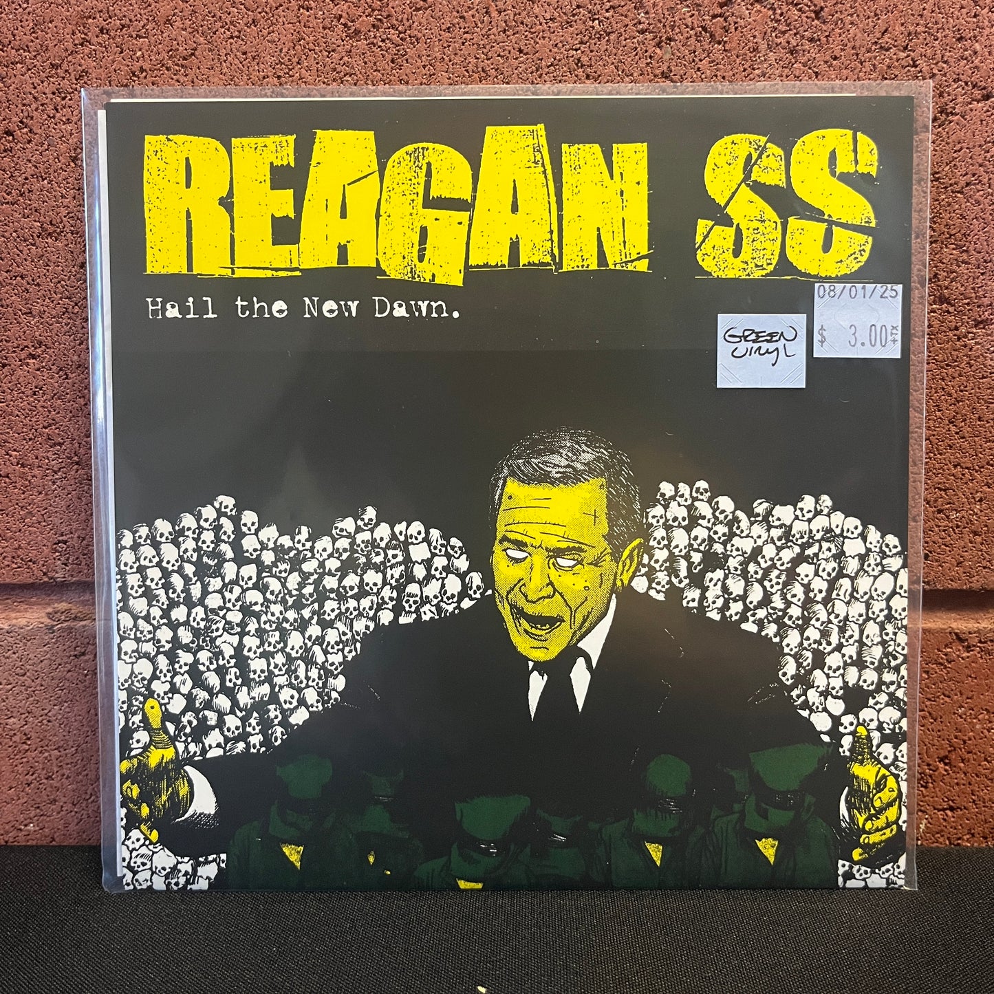 Used Vinyl: Reagan SS "Hail The New Dawn" 7" (Green Vinyl)