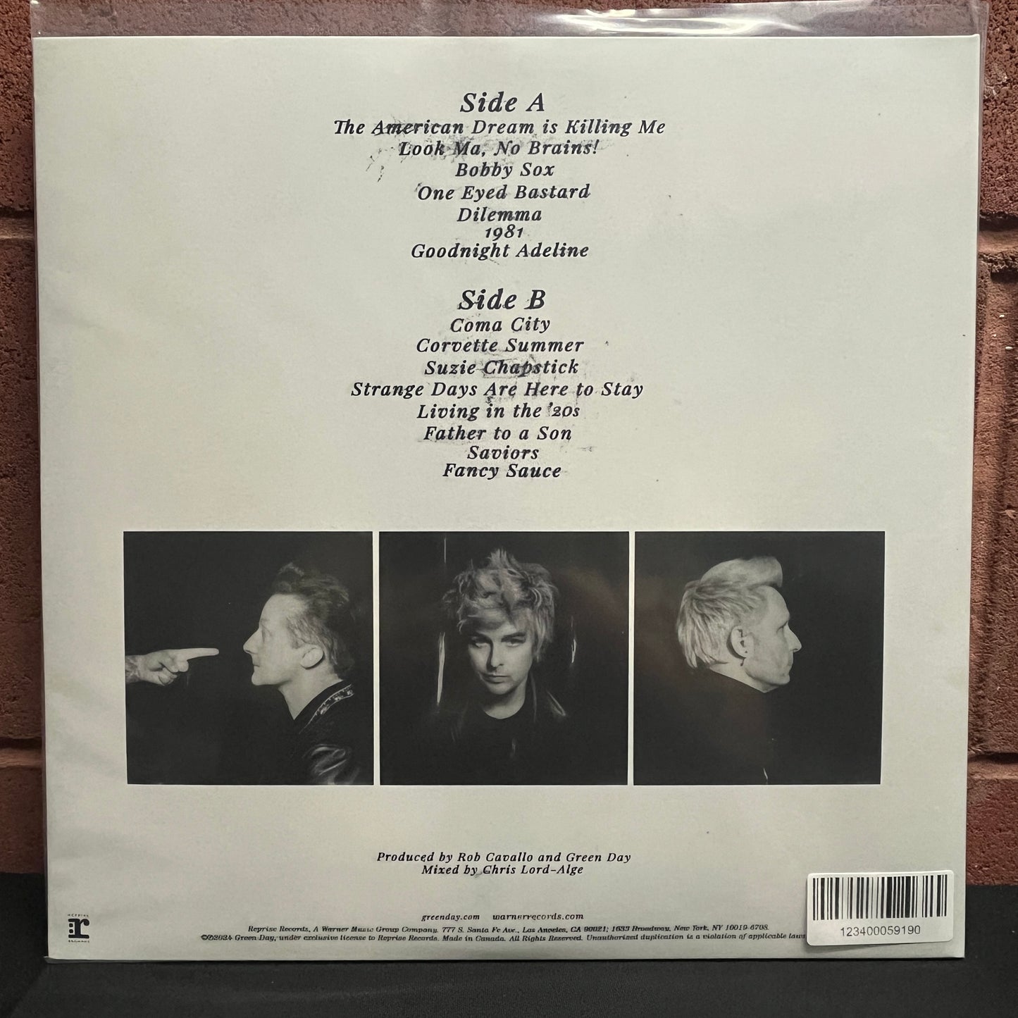 Used Vinyl: Green Day "Saviors" LP (2024 180g Press)