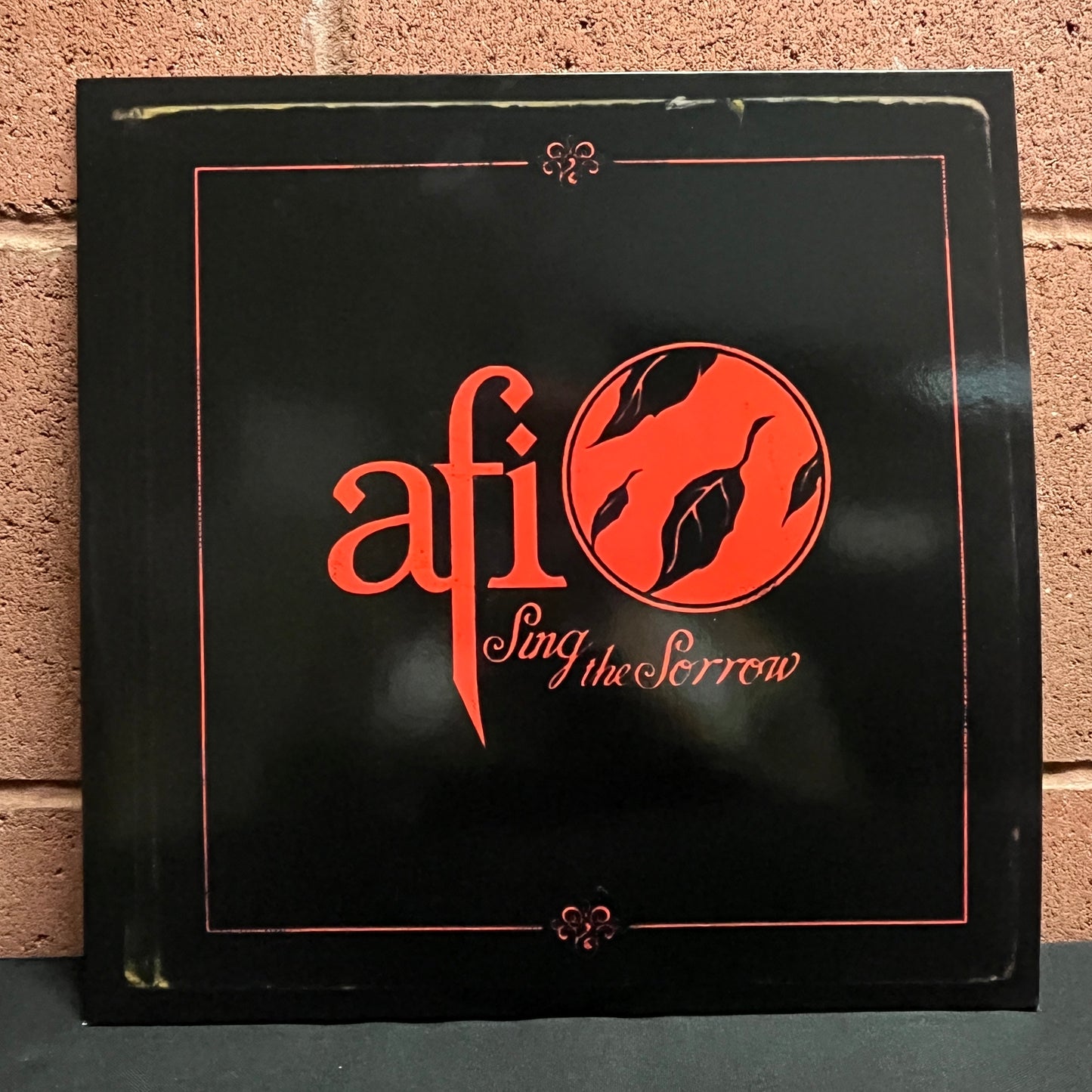 Used Vinyl: AFI "Sing The Sorrow" 2xLP (Purple & "Mint" Vinyl)