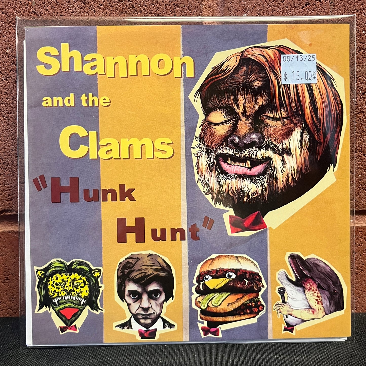 Used Vinyl: Shannon and the Clams "Hunk Hunt" 7" (Original pressing)