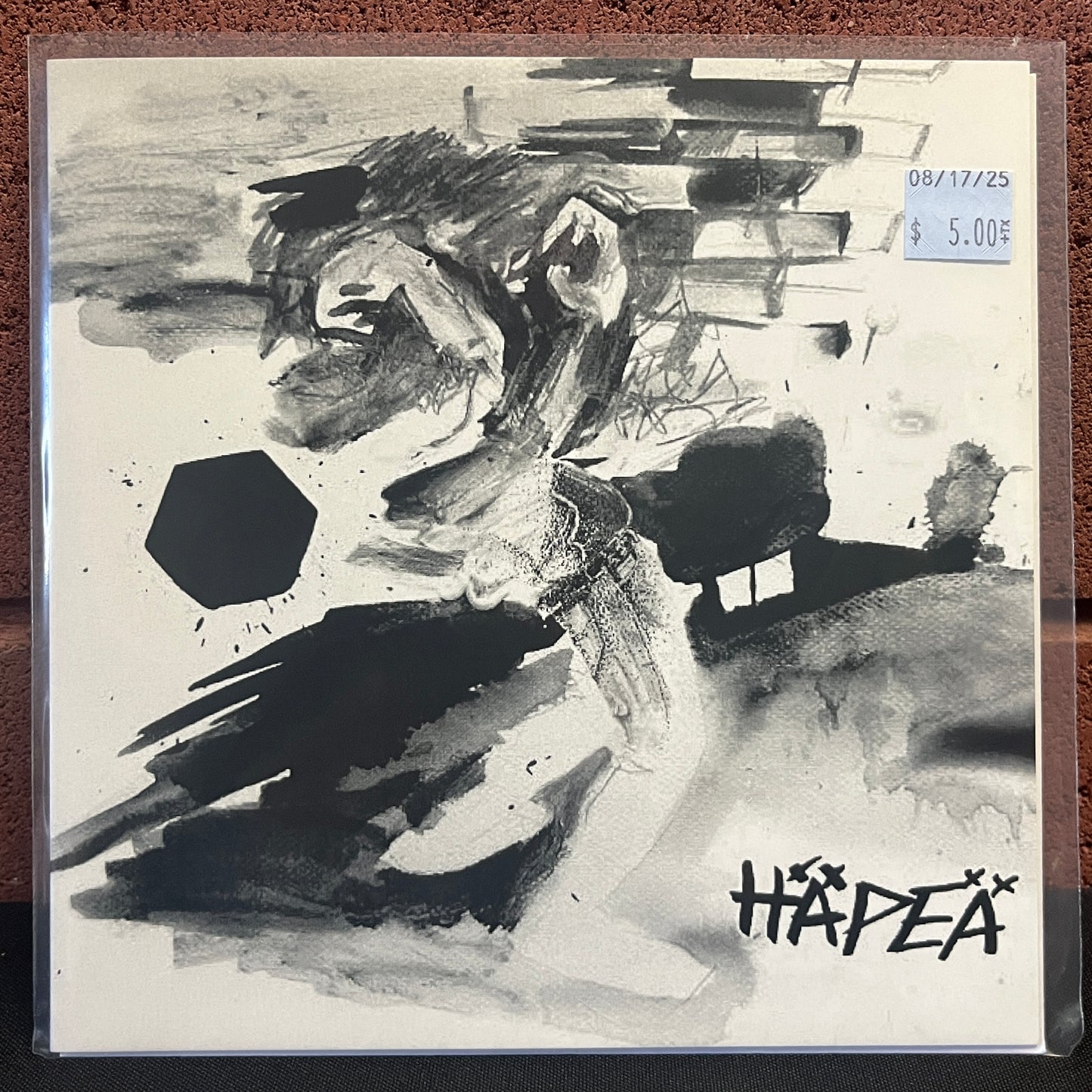 Used Vinyl: Häpeä‎ "Ei Sota Yhtä Miestä Kaipaa... ...Siviilielämä Varsinkaan" 7"