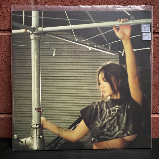 Used Vinyl: Mallrat "Light Hit My Face Like A Straight Right" LP (Glow In The Dark Vinyl)