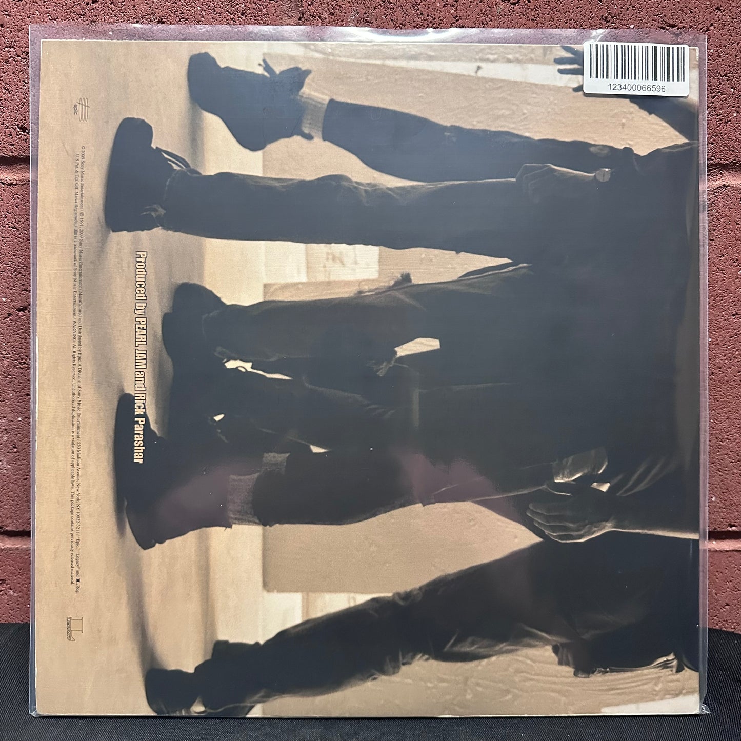 Used Vinyl: Pearl Jam ‎"Ten" 2xLP (2009 Press)