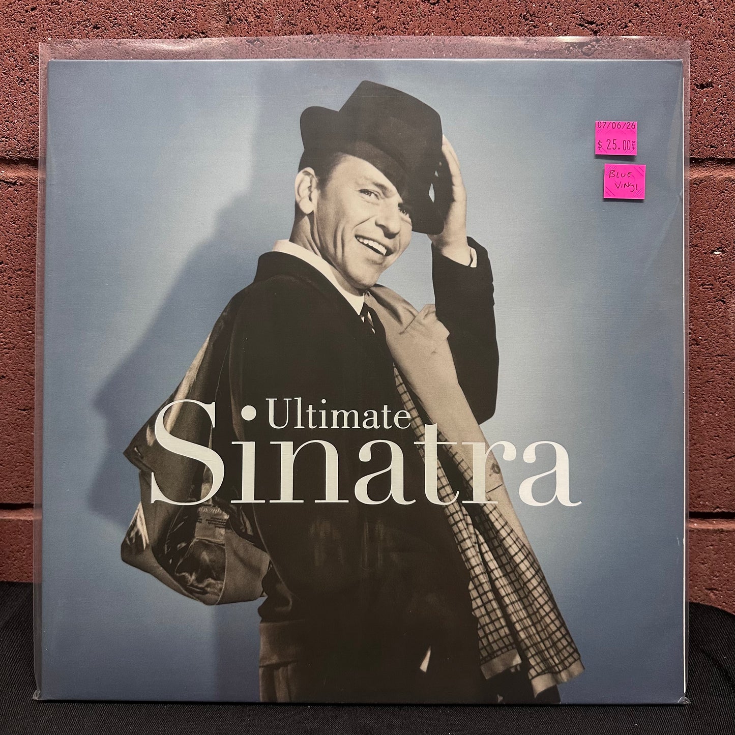 Used Vinyl: Frank Sinatra "Ultimate Sinatra" 2xLP (Blue vinyl)