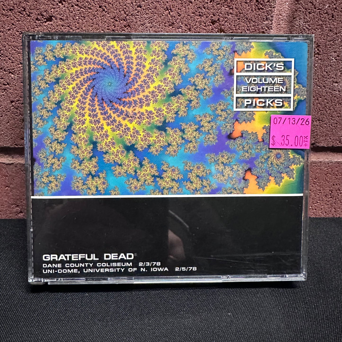 Used CD: The Grateful Dead "Dick's Picks Volume 18: Dane County Coliseum - 2/3/78; Uni-Dome, University Of N. Iowa - 2/5/78)" 3xCD (2000 Press)
