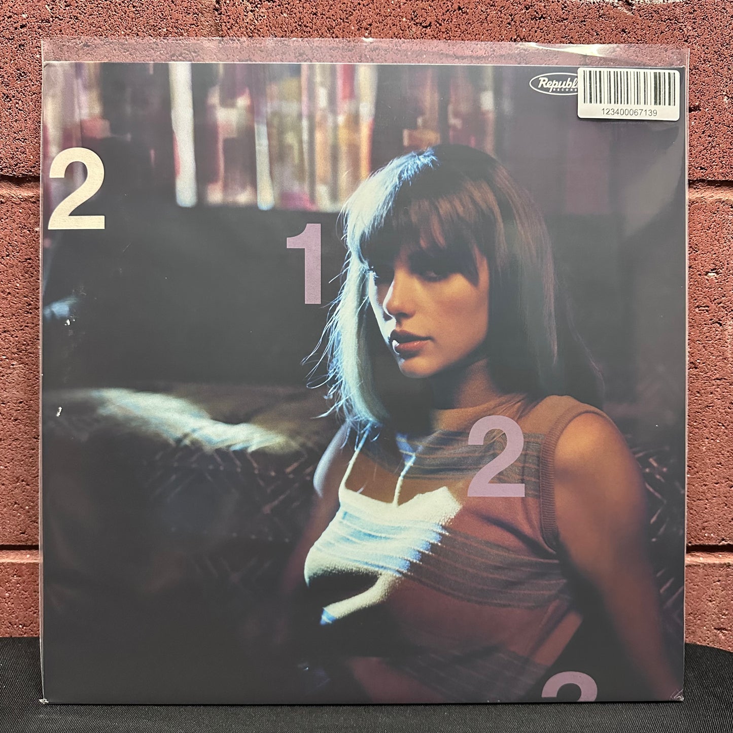 Used Vinyl: Taylor Swift "Midnights" LP (2022 Press - Lavender Vinyl)
