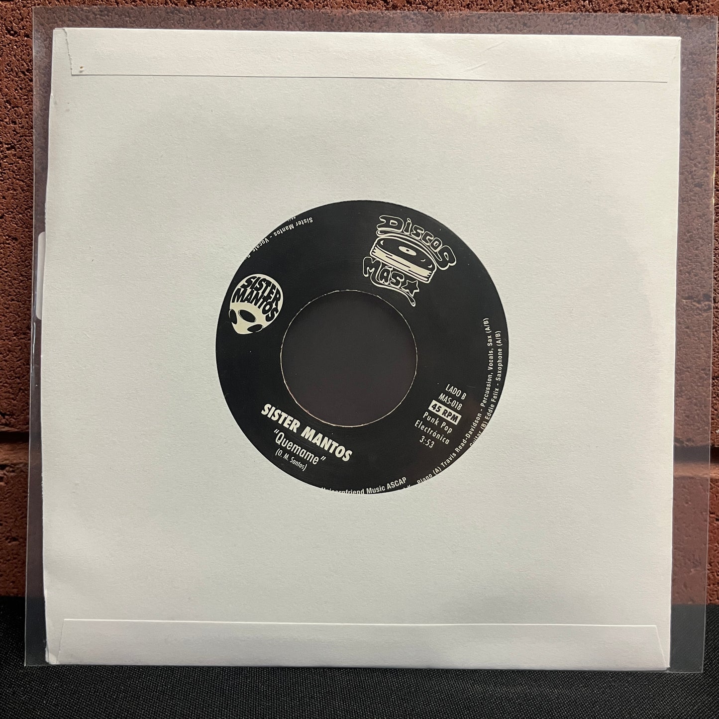 Used Vinyl: Sister Mantos "Fin Del Mundo" 7" (Red Marble Vinyl)