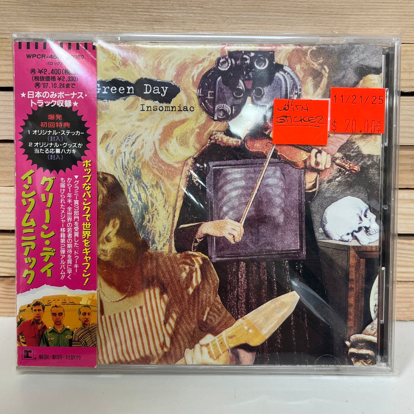 Used CD: Green Day "Insomniac" CD (1995 Japanese Press w/ Bonus Track & Sticker)