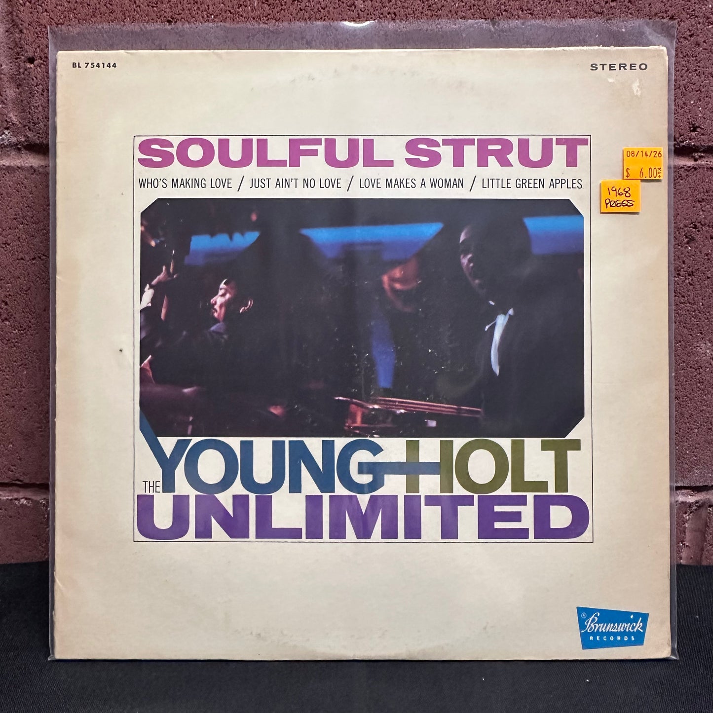 Used Vinyl: The Young-Holt Unlimited "Soulful Strut" LP (1968 Press)