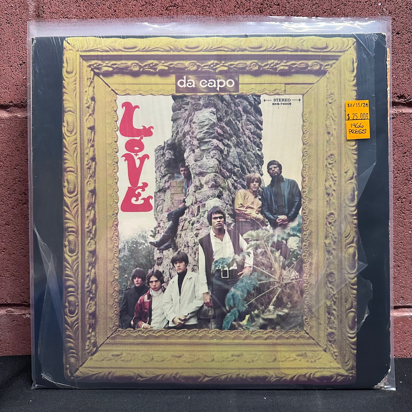 Used Vinyl: Love "De Capo" LP (1966 Press)