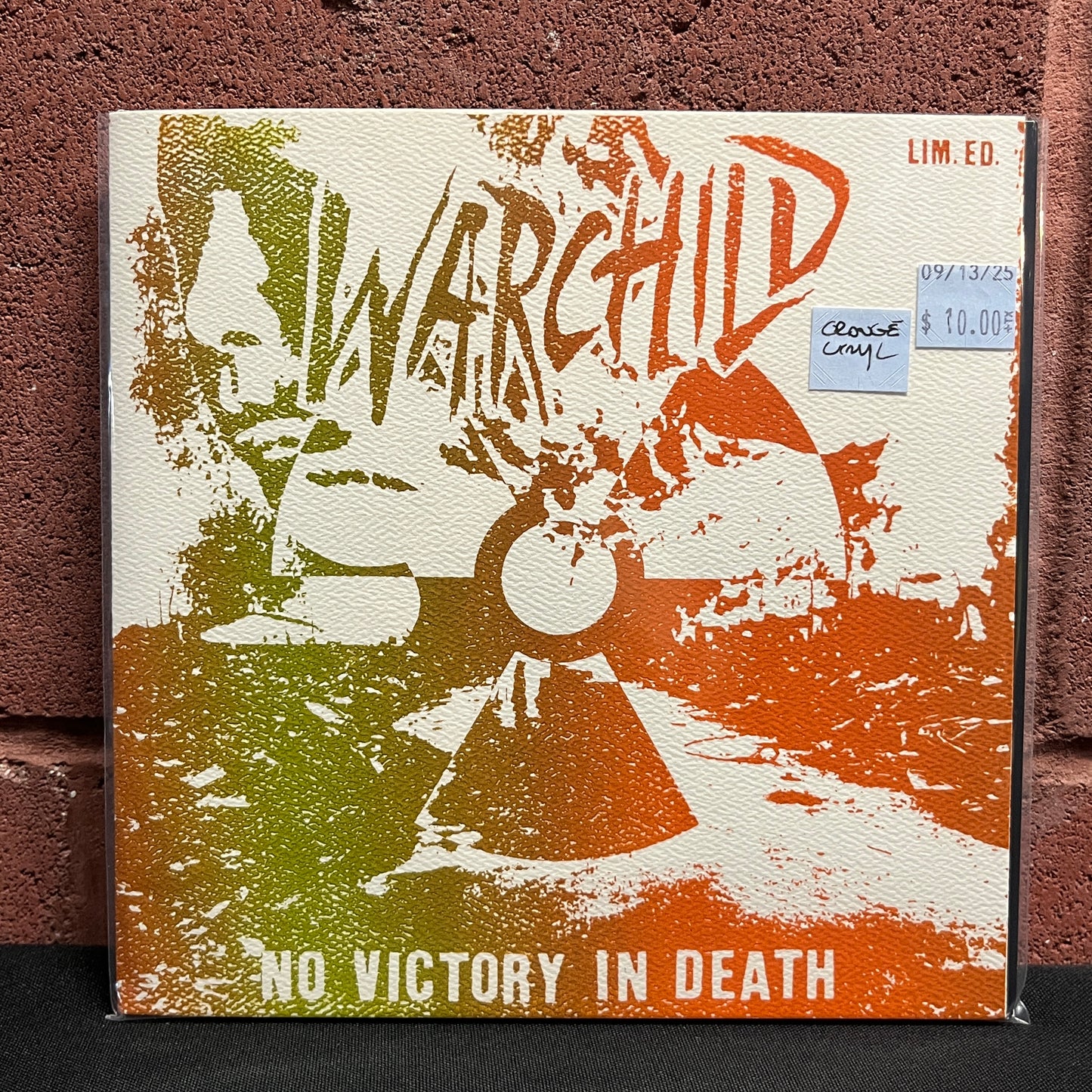 Used Vinyl: Warchild "No Vicotry In Death" 7" (Orange Vinyl - Screen Printed Sleeve)