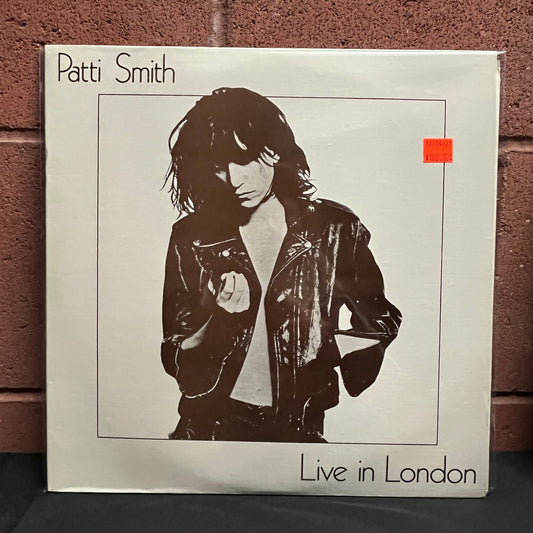 Used Vinyl: Patti Smith "Live In London At The Roundhouse In May 1976" 2xLP (1977 Switzerland Press Robert Mapplethorpe Cover)