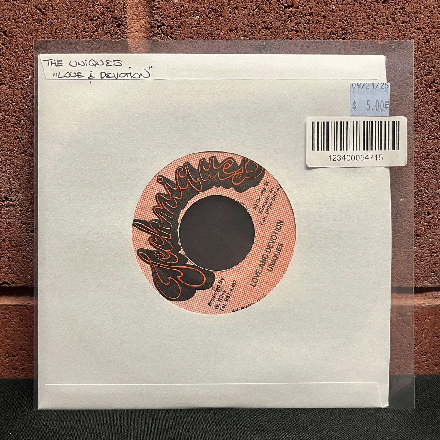 Used Vinyl: The Uniques "Love And Devotion" 7"