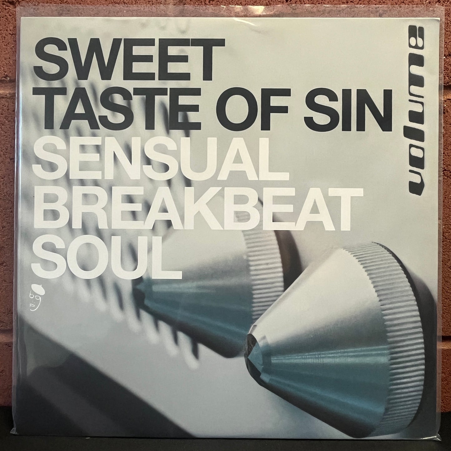 Used Vinyl: Various Artists "Sweet Taste Of Sin (Sensual Breakbeat Soul)" 2xLP
