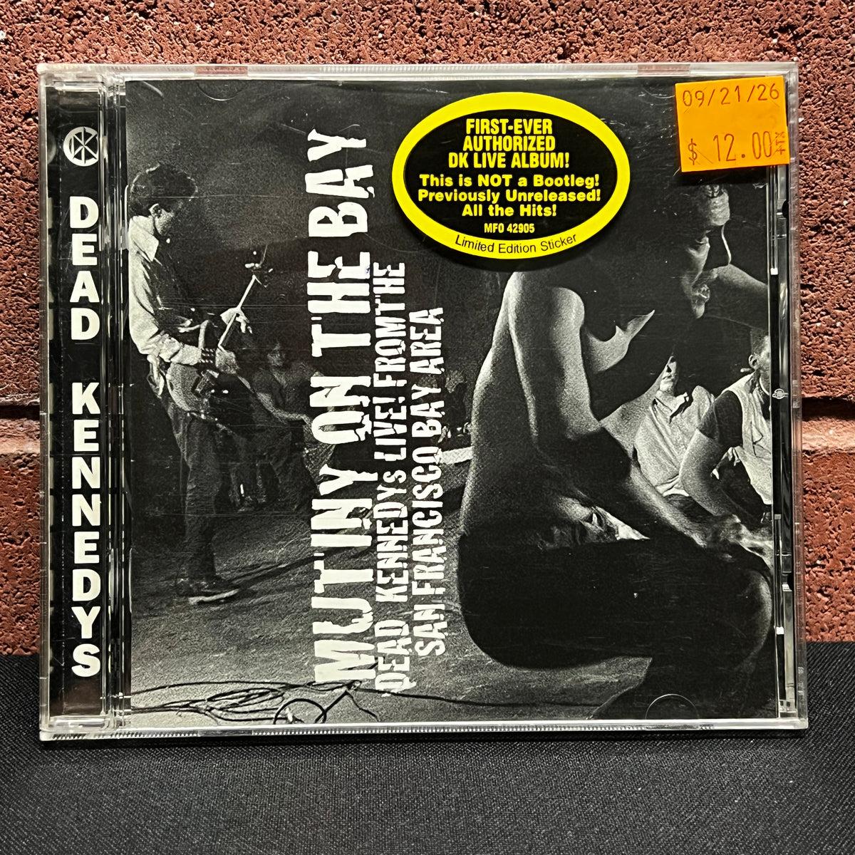 Used CD: Dead Kennedys "Mutiny On The Bay" CD