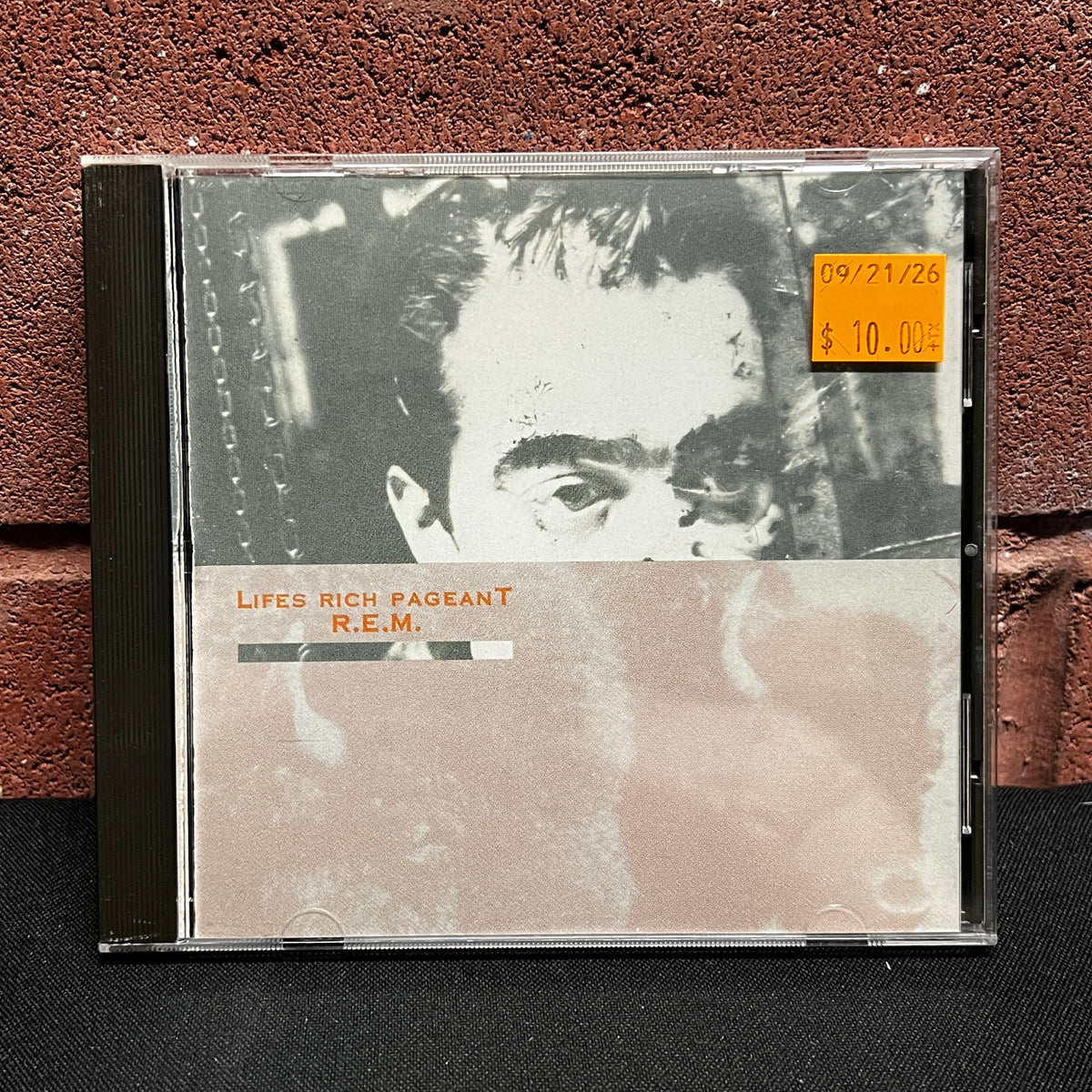 Used CD: R.E.M. "Lifes Rich Pageant" CD