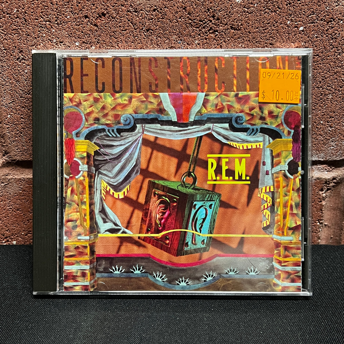 Used CD: R.E.M. "Fables Of The Reconstruction" CD