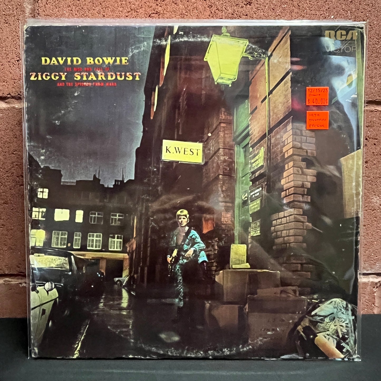 Used Vinyl: David Bowie "The Rise And Fall of Ziggy Stardust and the Spiders From Mars" LP (1972 US Dynaflex pressing)